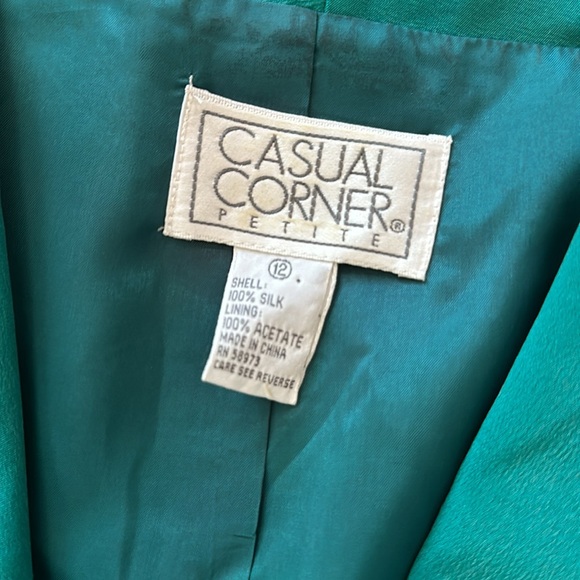 Silk jacket - Picture 2 of 2